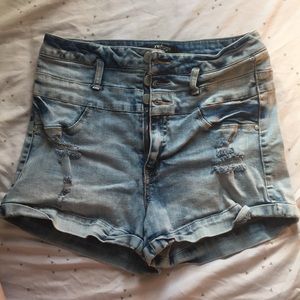 High wasted jean shorts